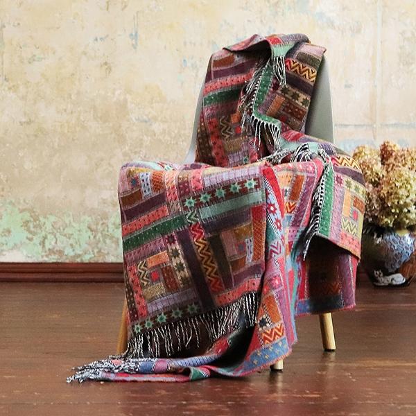 NA ZALOGI Volnena deka 130x180 M.RED GREEN