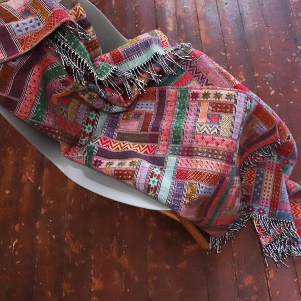 NA ZALOGI Volnena deka 130x180 M.RED GREEN