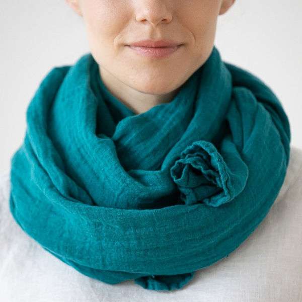 Šal iz 100% lana teal