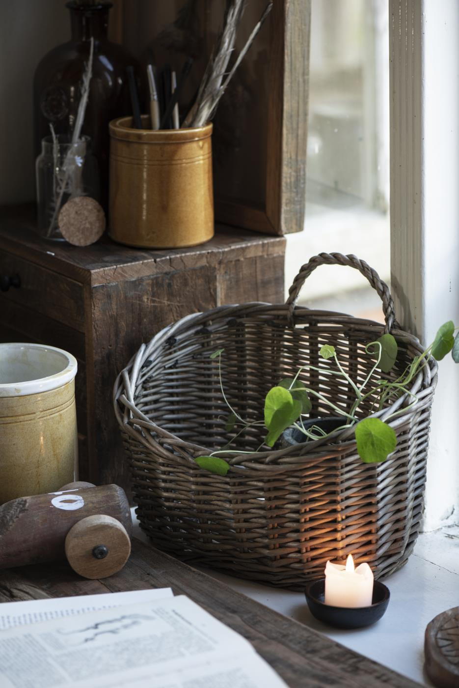 Košara stenska ali namizna 2917