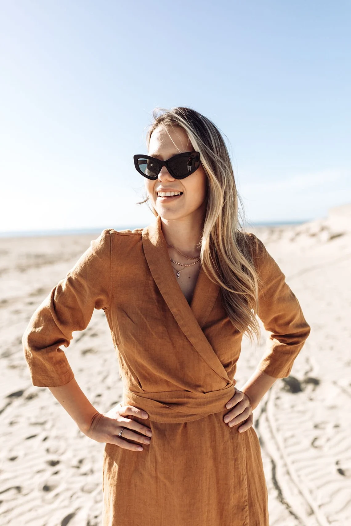 Srajčna obleka 1240 100% lan Srajčna obleka 1240 100% lan