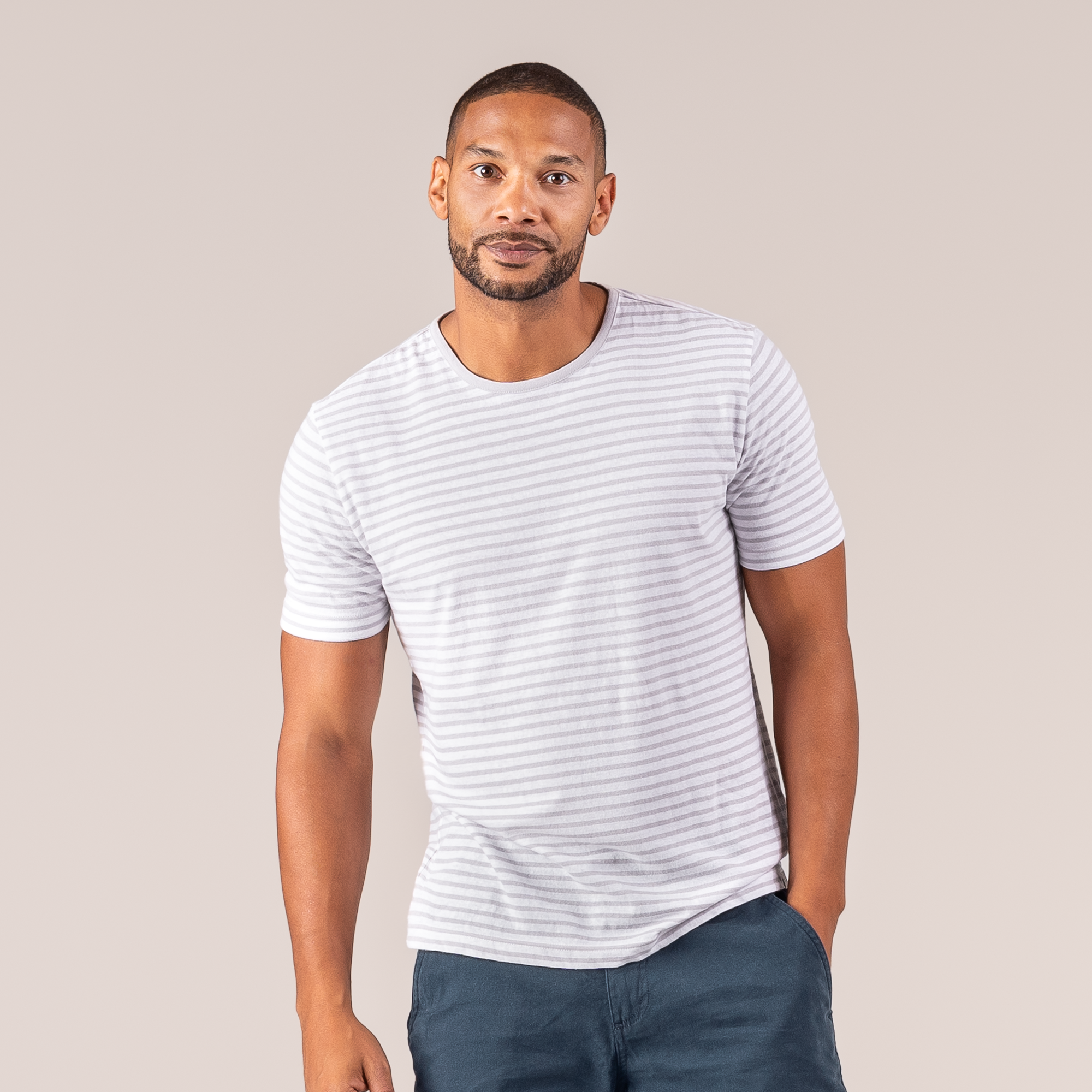 Moška majica KR eko bombaž, lan BELA črtasta L Moška majica KR eko bombaž, lan BELA črtasta L