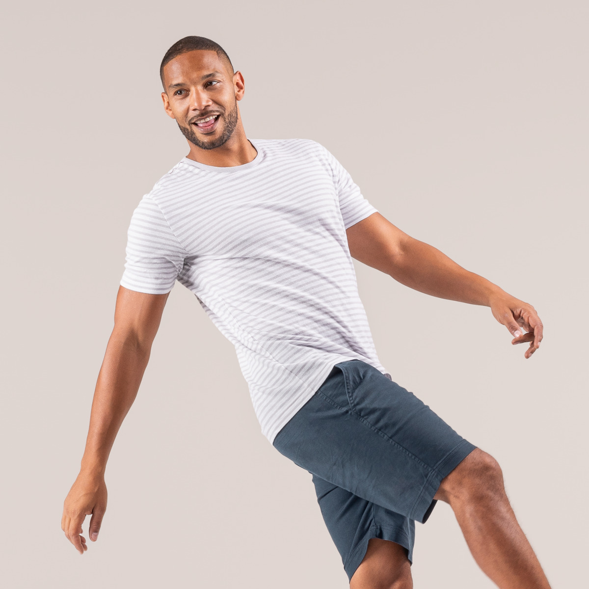 Moška majica KR eko bombaž, lan BELA črtasta L Moška majica KR eko bombaž, lan BELA črtasta L