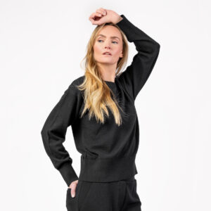 Ženski pulover Undine 80% eko bombaž, 20% volna, ČRN Ženski pulover Undine 80% eko bombaž, 20% volna, ČRN