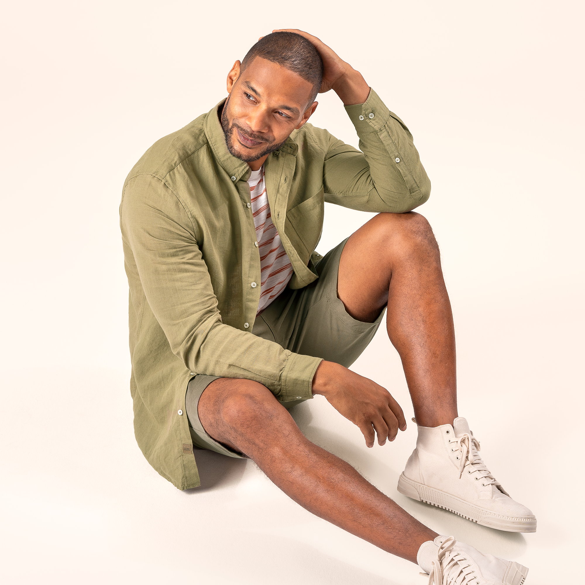 Moška srajca DR iz 55% lana in 45% eko bombaža 48,50