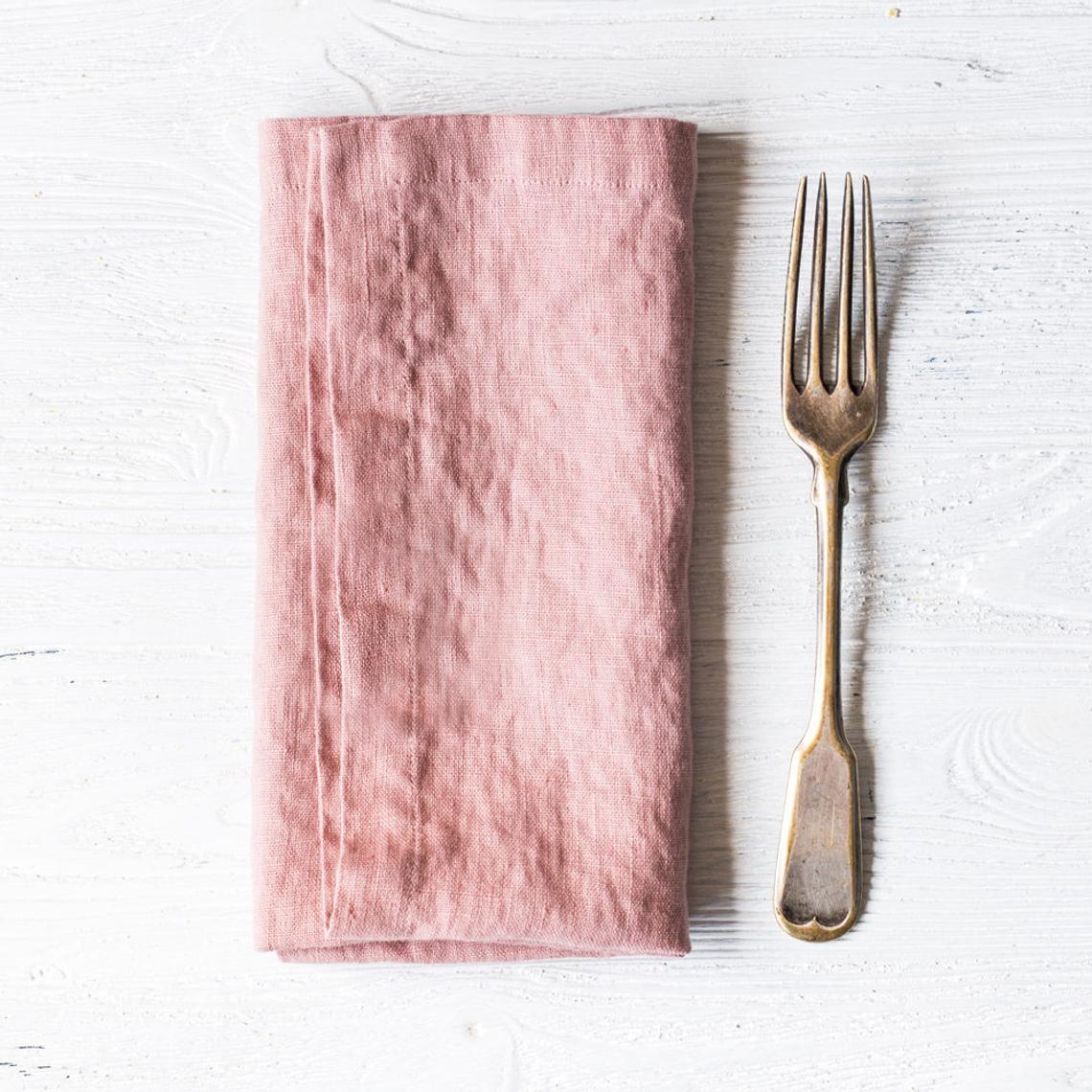 Pogrinjek 100% lan roza 45x45 Pogrinjek 100% lan roza 45x45