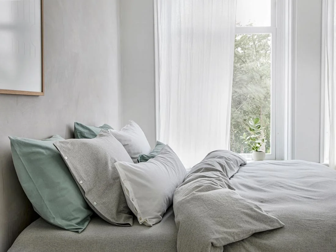 Posteljnina flanela light grey razl.dim. Posteljnina flanela light grey razl.dim.