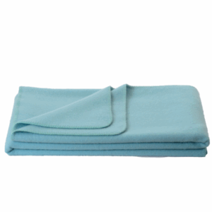 Otroška odeja 100% ovčja volna INN velur SV.MODRA dve dim. Otroška odeja 100% ovčja volna INN velur SV.MODRA dve dim.