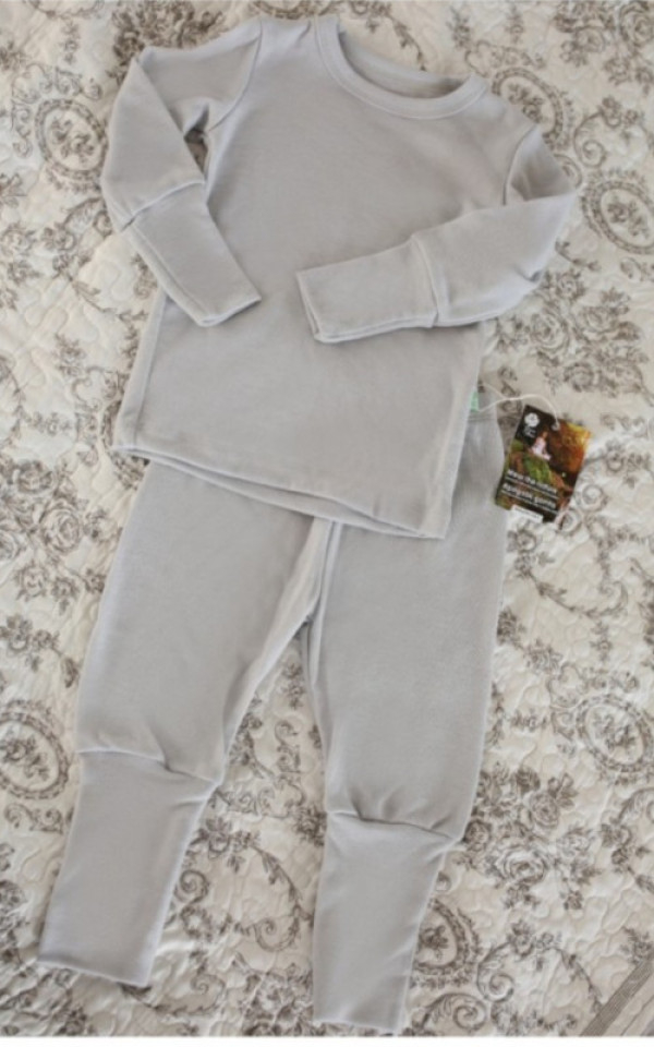 EKO Merino otroška pižama SIVA od 86-152 EKO Merino otroška pižama SIVA od 86-152