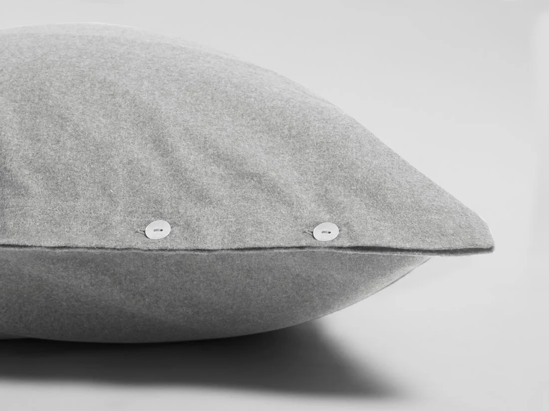 Posteljnina flanela light grey razl.dim. Posteljnina flanela light grey razl.dim.