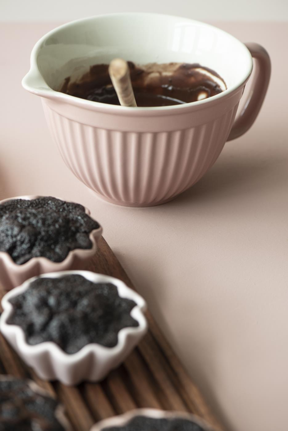 Skleda Mynte coral almond