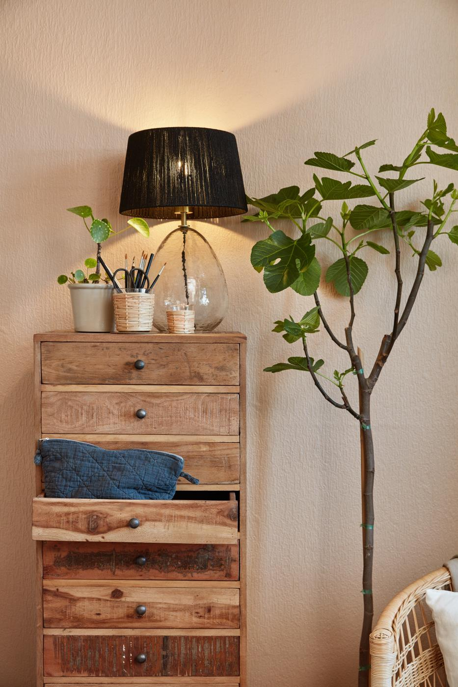 Svečnik steklo ratan