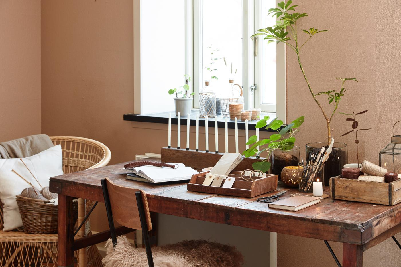 Svečnik steklo ratan