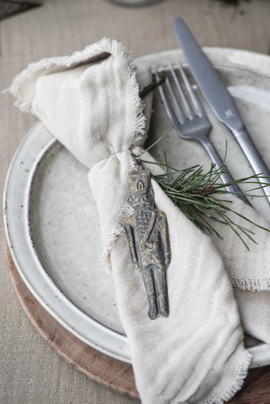 Krožnik nizek večji dinner natur